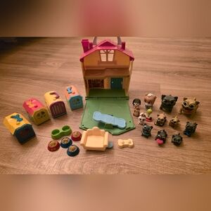 Disney Junior Puppy Dog Pals Stow N' Go Playset With Additional Figures